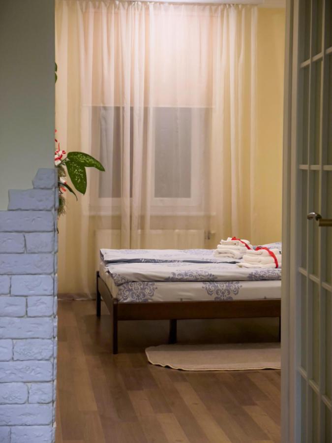 Homey Apartment On Vicheva Str. Lviv Extérieur photo